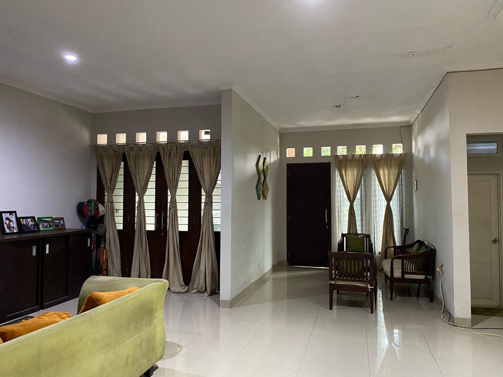 Rumah LT 160 m² Di Villa Bintaro Indah, Dekat Stasiun KRL Sudimara