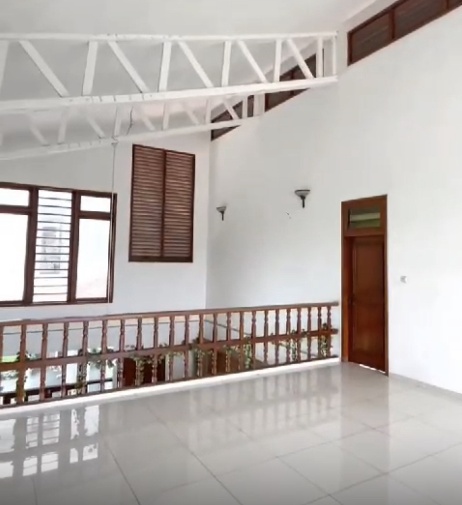 Rumah Bagus Di Duta Permai Pondok Indah Jakarta Selatan