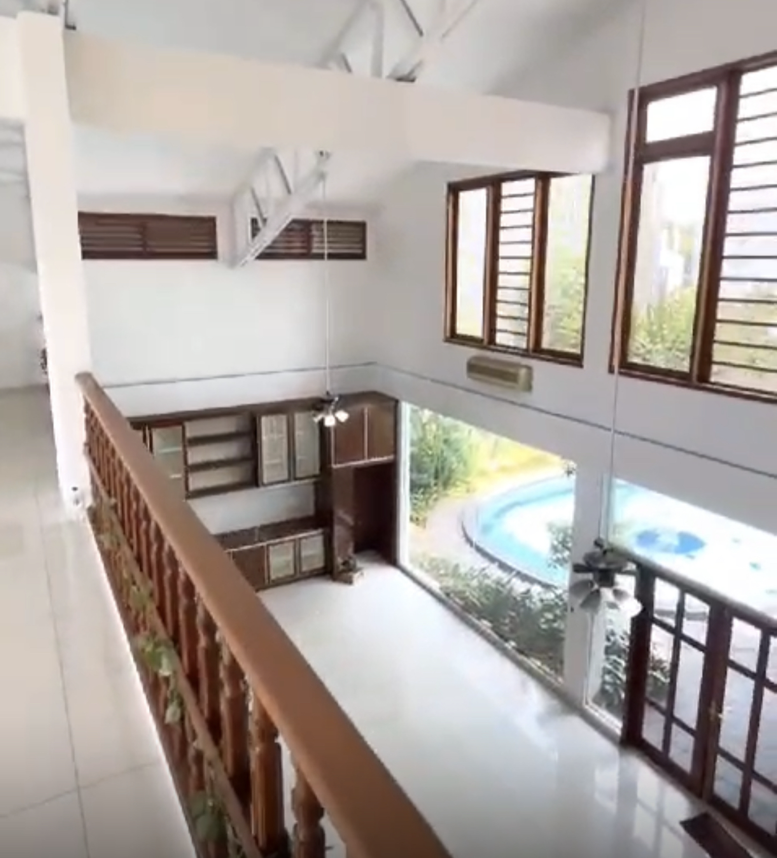 Rumah Bagus Di Duta Permai Pondok Indah Jakarta Selatan