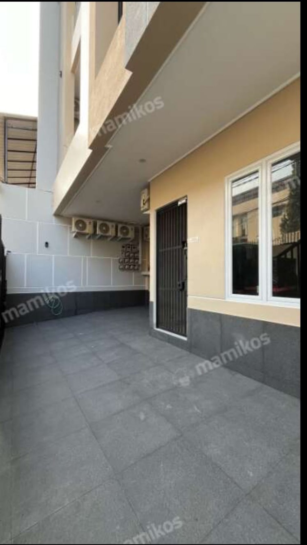 Rumah Bagus Di Jl Yunus Kebon Jeruk Jakarta Barat