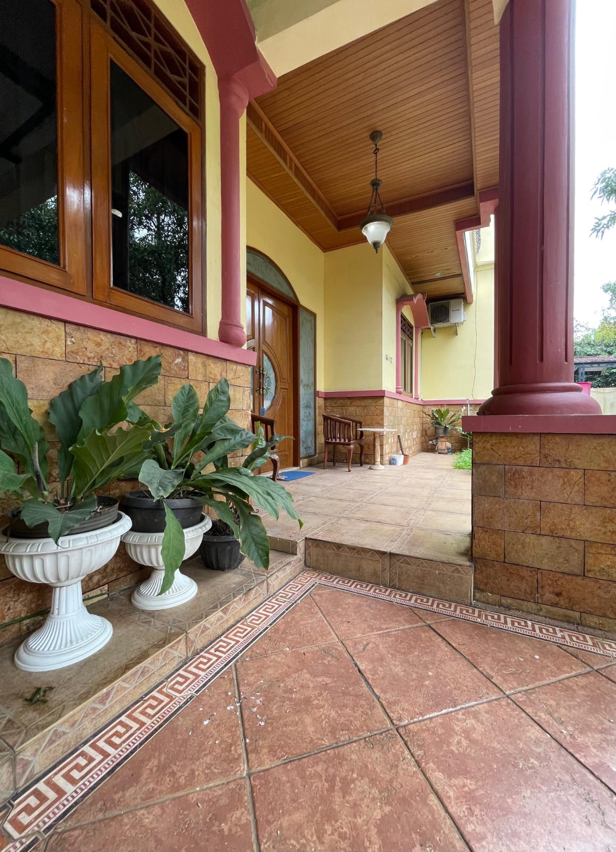 Rumah Bagus Di Jl Kereta Kencana Kencana Loka Sektor 12 BSD Tangerang Selatan