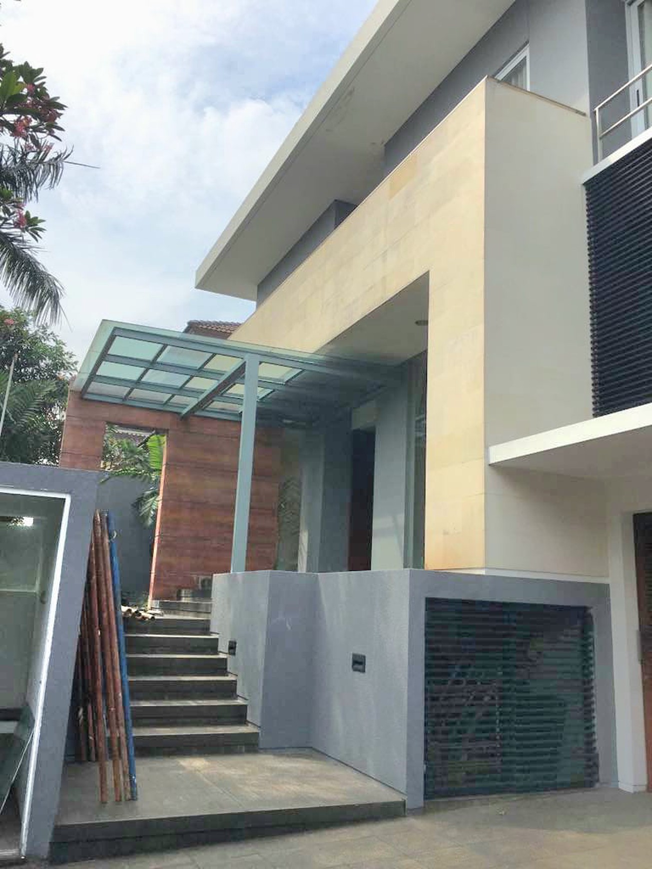 Rumah Bagus Di Metro Alam Pondok Indah Jakarta Selatan