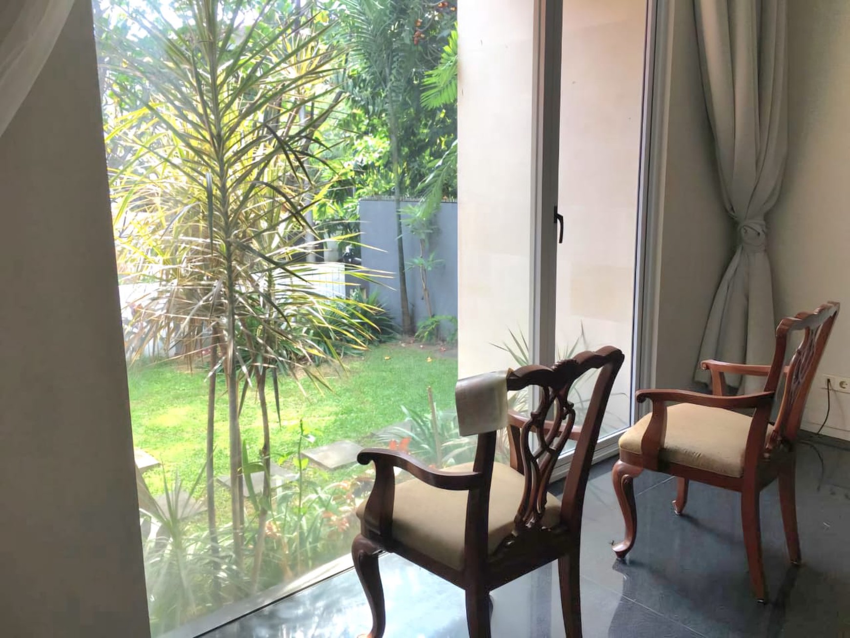 Rumah Bagus Di Metro Alam Pondok Indah Jakarta Selatan