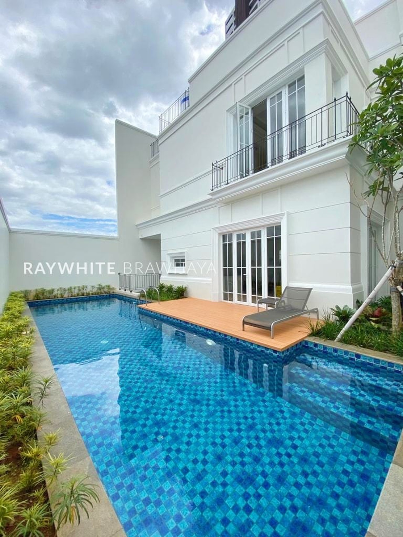 Brand New Townhouse Mewah Area Gandaria Kebayoran