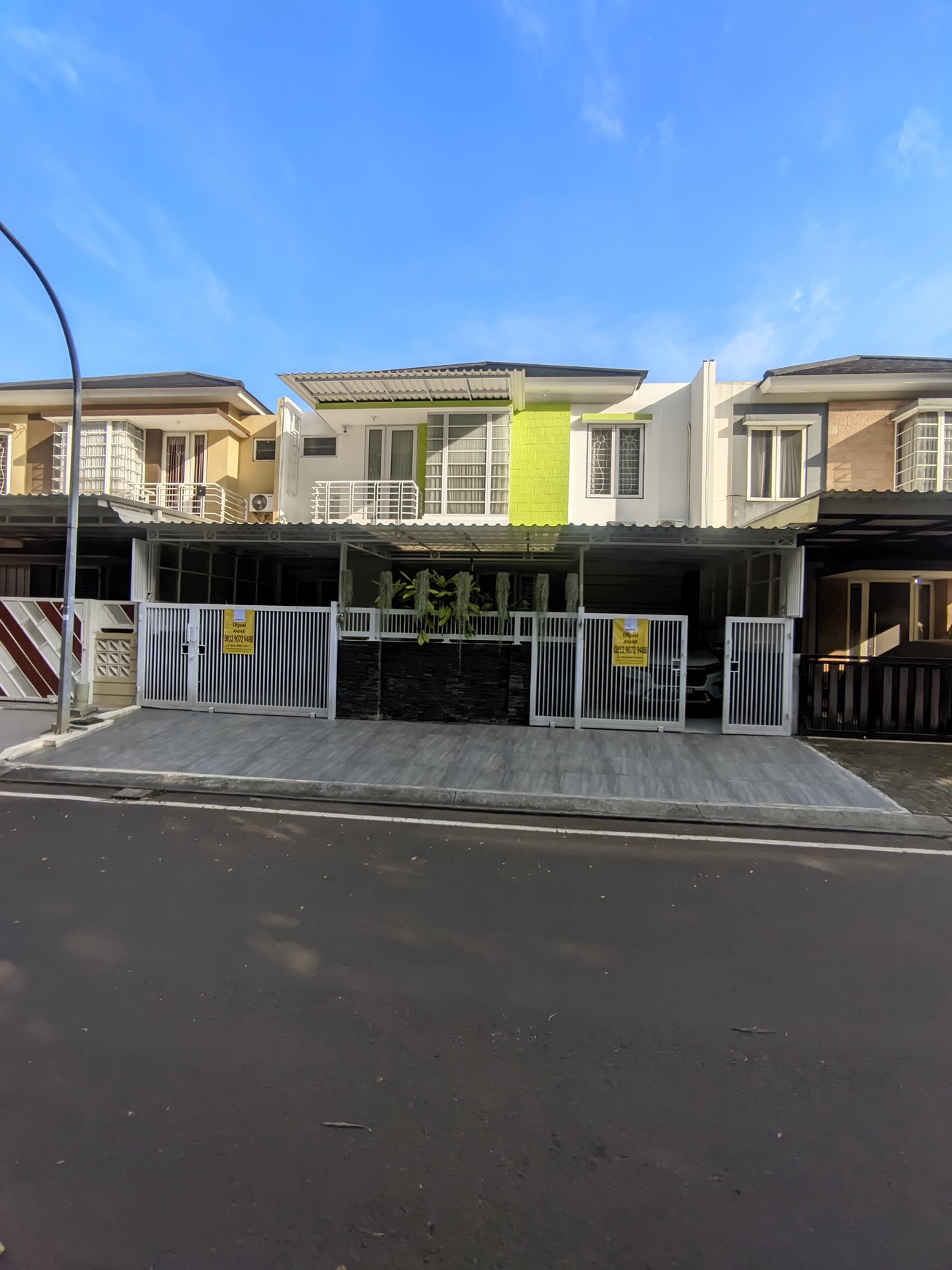 Rumah Asri View Danau Hanya Selangkah Ke Pintu Tol Citra Grand Cibubur
