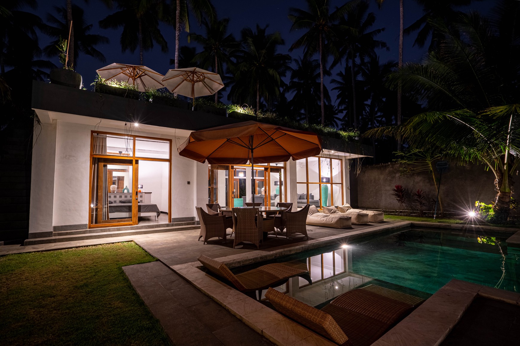 Freehold Villa With Ocean View in Tabanan Bali