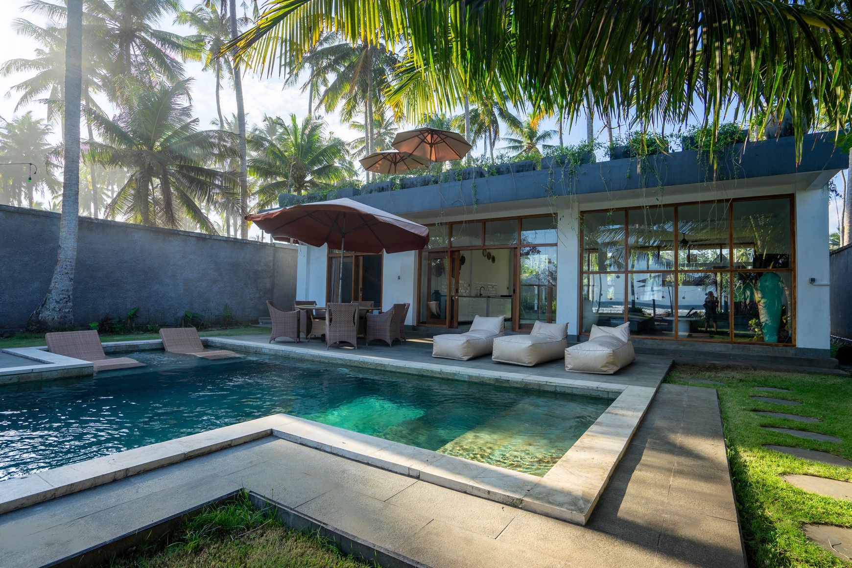 Freehold Villa With Ocean View in Tabanan Bali