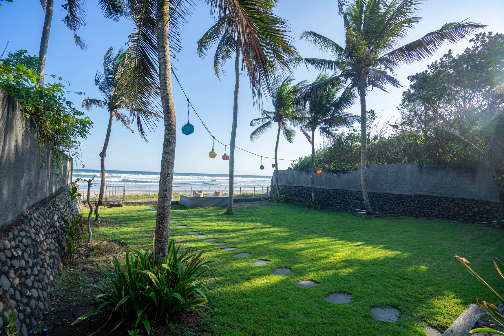 Freehold Villa With Ocean View in Tabanan Bali