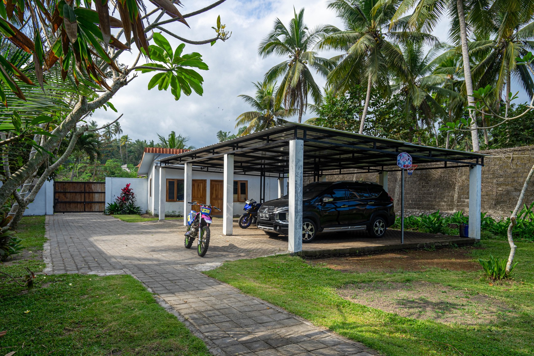 Freehold Villa With Ocean View in Tabanan Bali
