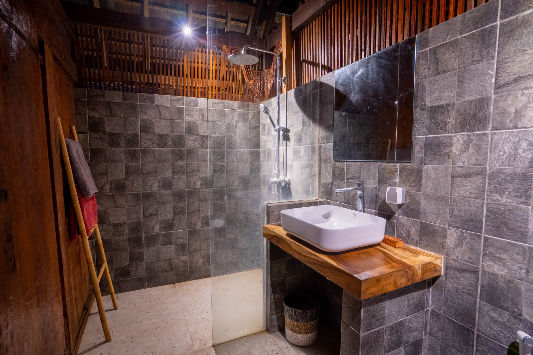 Freehold Villa With Ocean View in Tabanan Bali