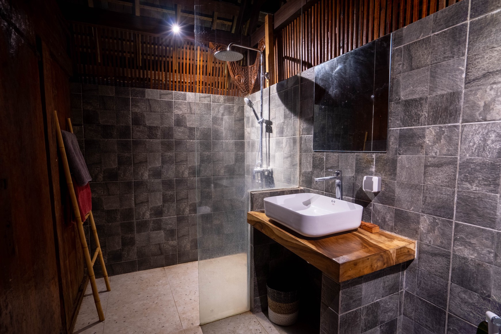 Freehold Villa With Ocean View in Tabanan Bali