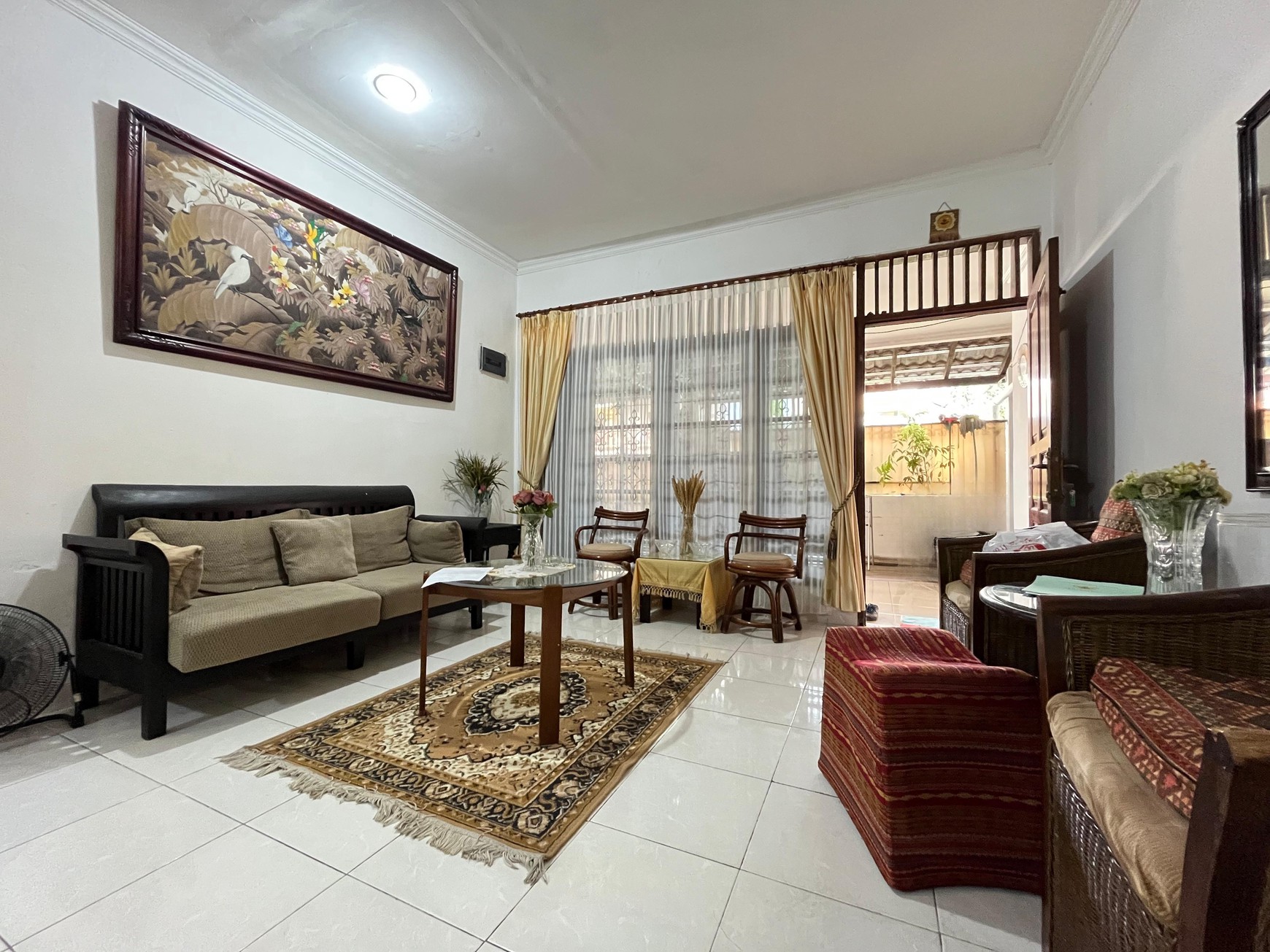 Rumah 1.5 Lantai di Cireundeu Ex Komplek BI Lingkungan Tenang & Akses Mudah Harga Menarik