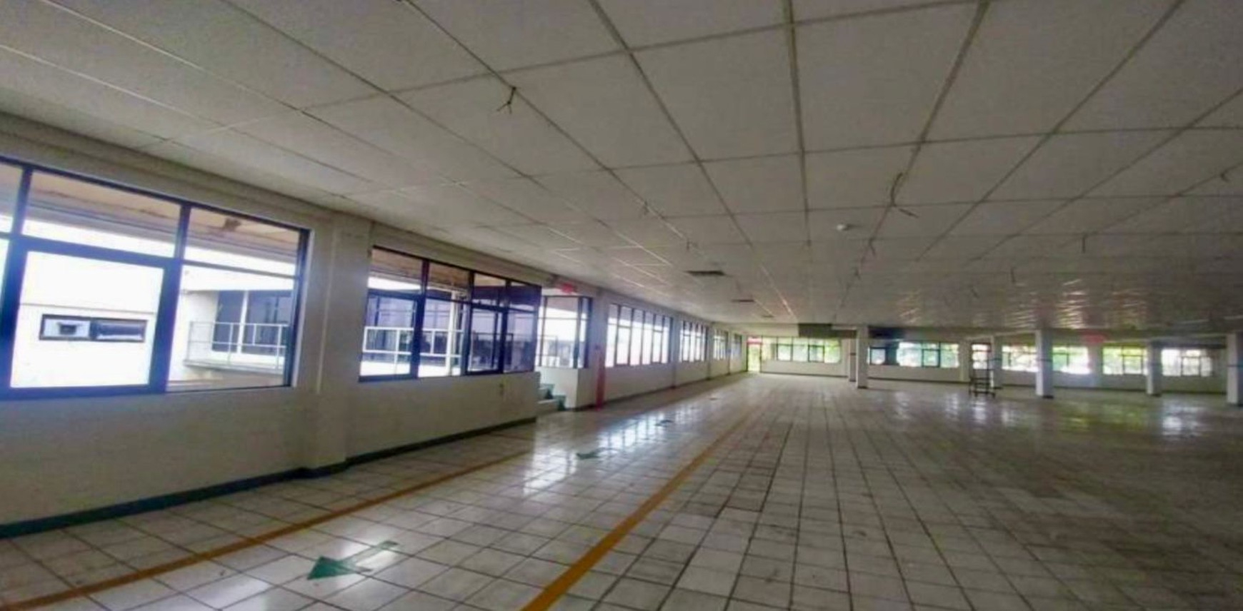 Dijual cepat pabrik di jalan raya Gunung Putri Bogor Jawa Barat