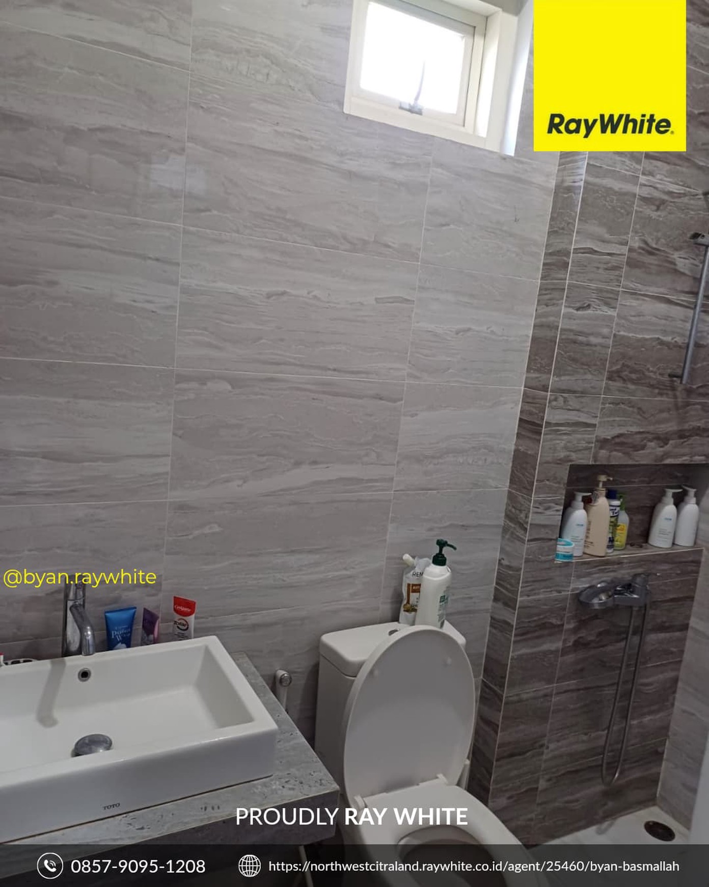 DIJUAL RUMAH MINIMALIS SEMI FURNISHED - ROYAL RESIDENCE