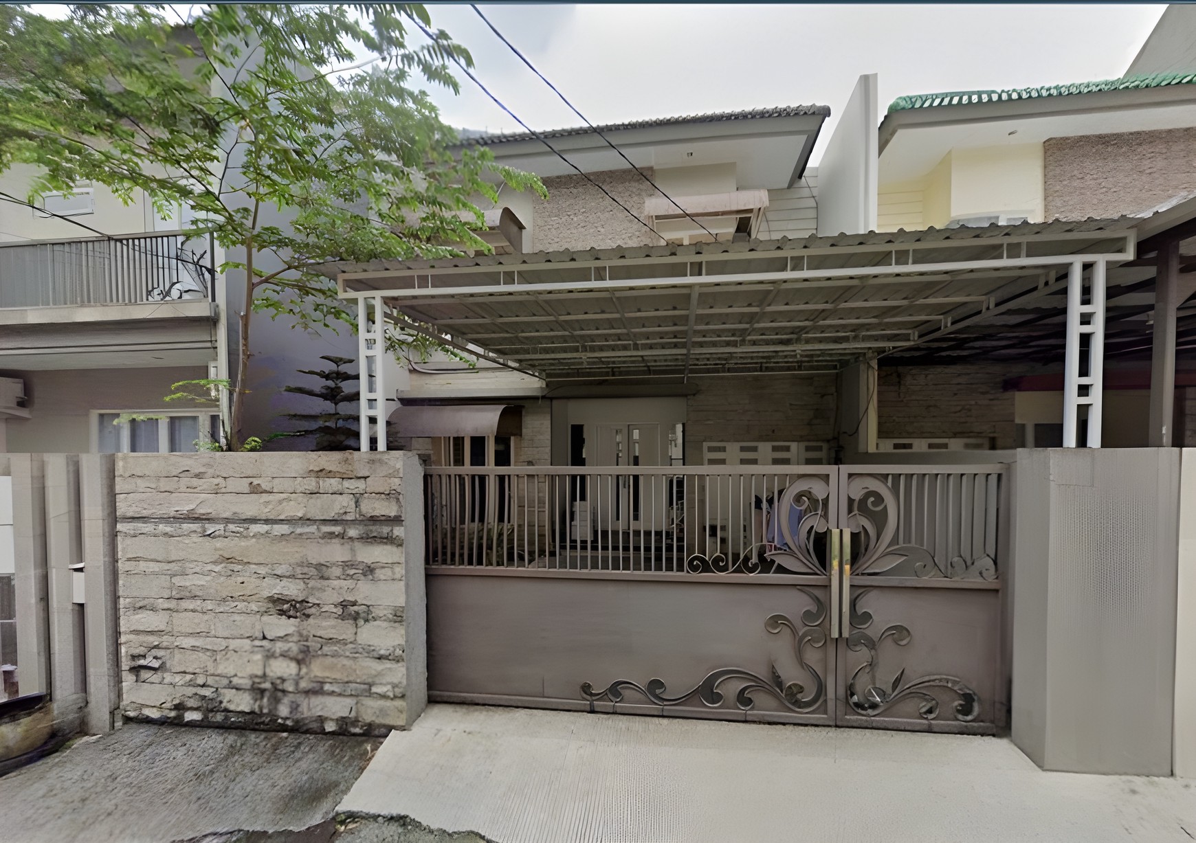 Dijual Rumah Selangkah dari Mayjend Sungkono  Jl. Putat Indah Timur
