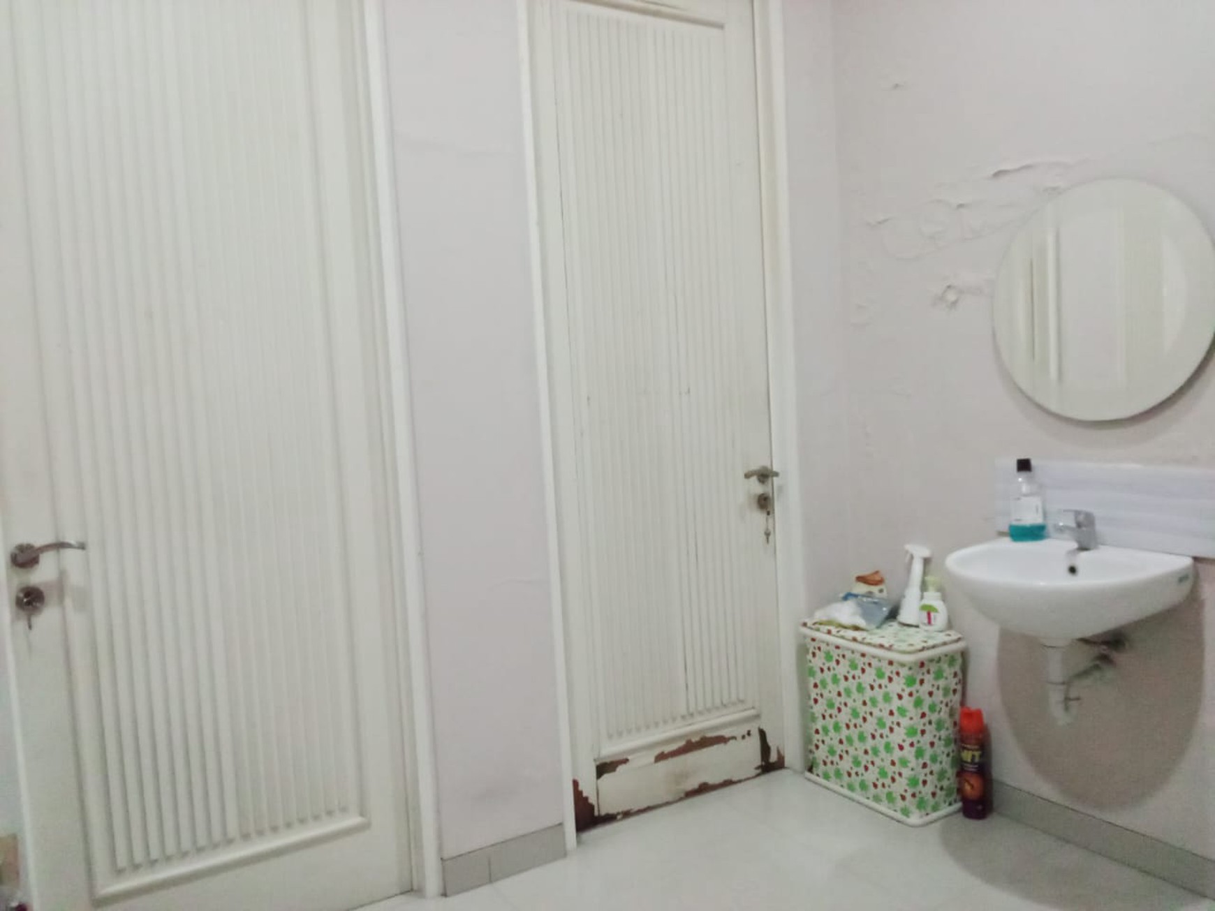 Dijual Rumah Selangkah dari Mayjend Sungkono  Jl. Putat Indah Timur