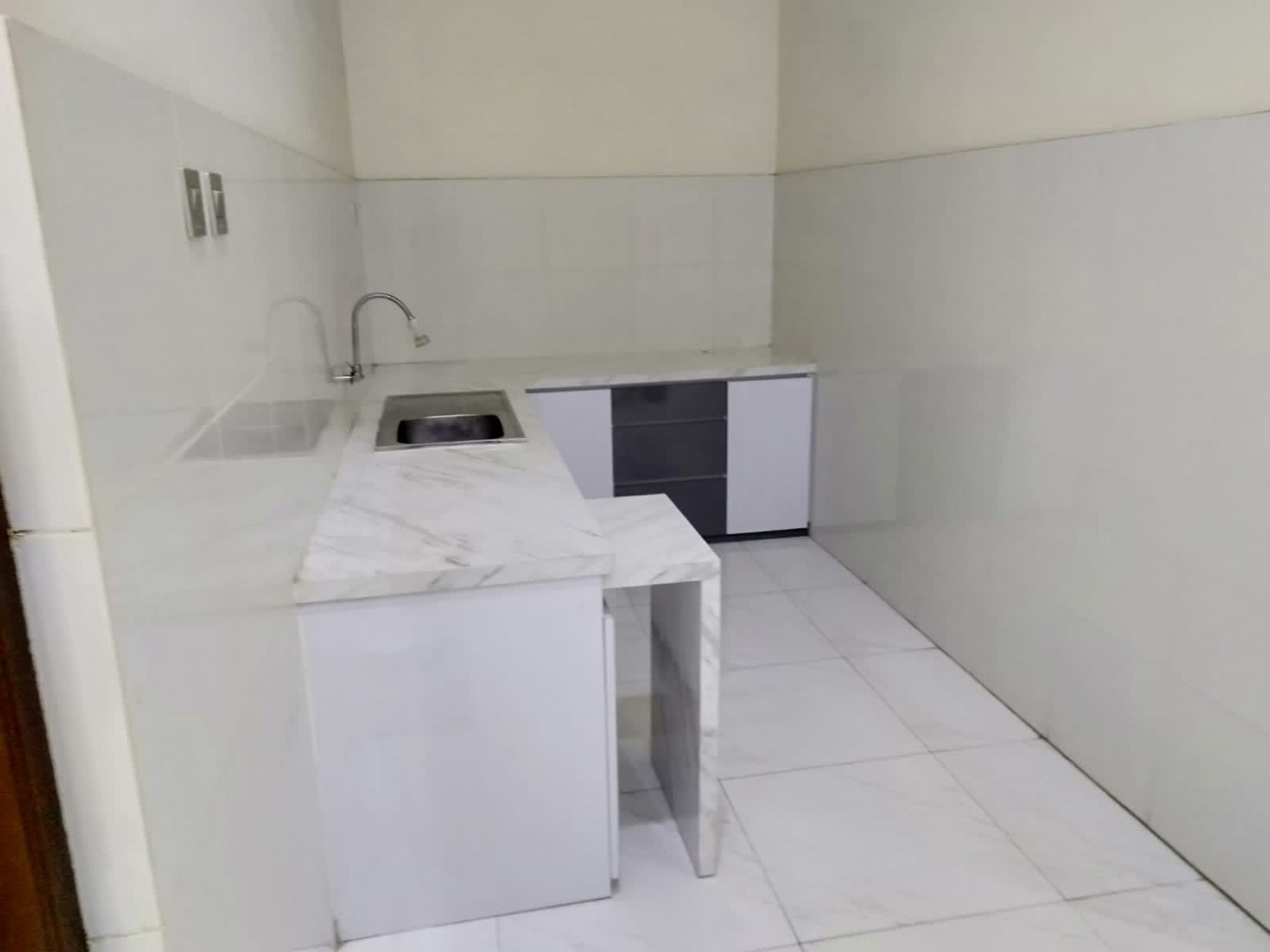 Rumah Mainroad Sumber Sari bisa dipakai untuk usaha, lokasi Strategis bangettttt