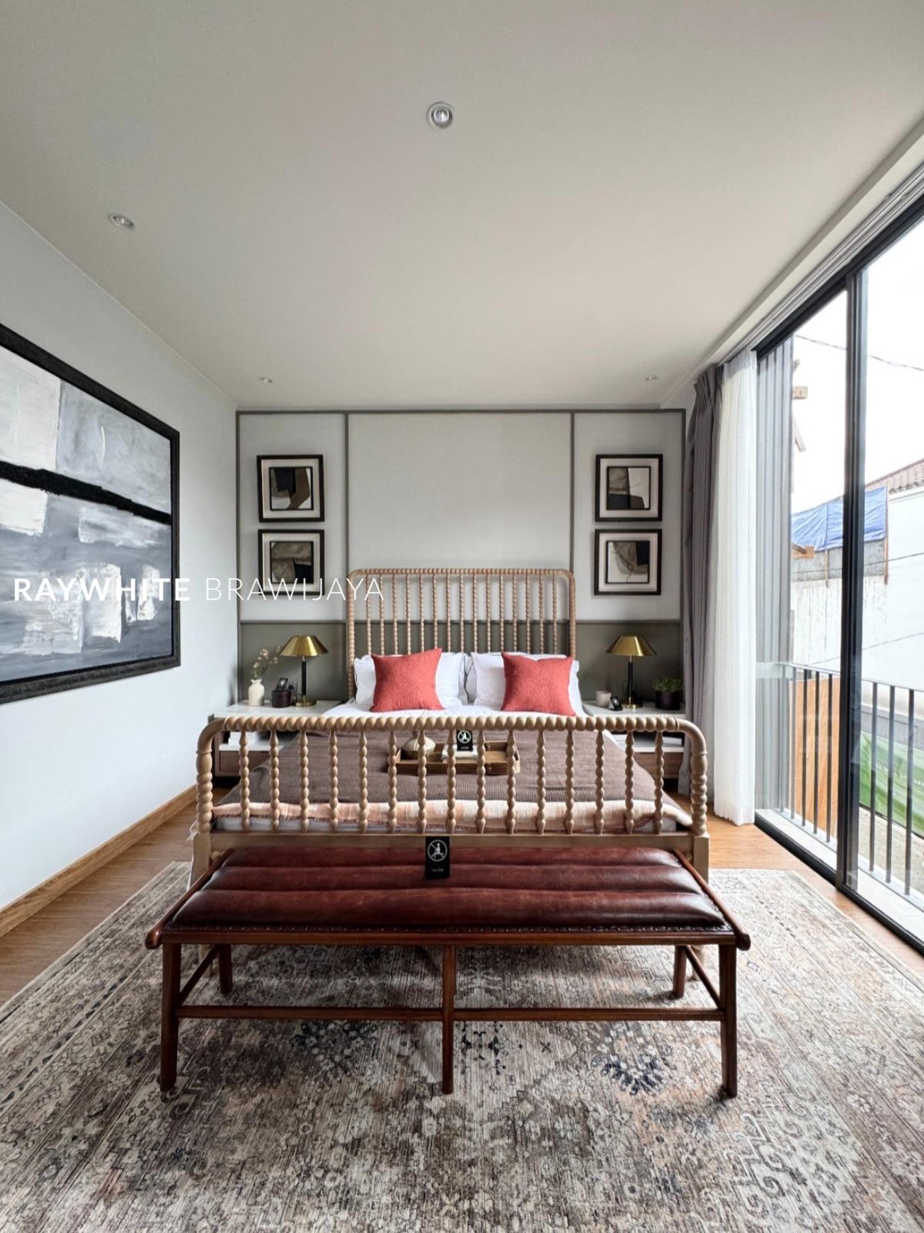 Brand New Townhouse Lebak Bulus Lokasi Strategis