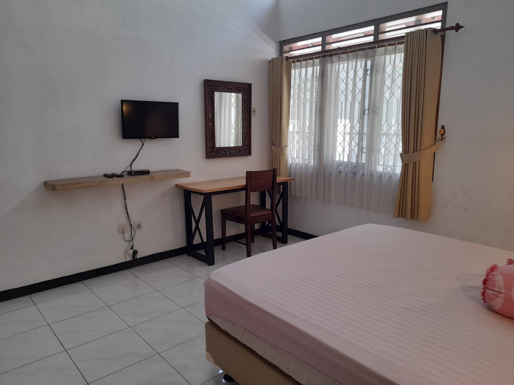 Rumah Furnish 416 Meter Tengah Kota Dekat Gembira Loka Zoo Umbulharjo Yogyakarta