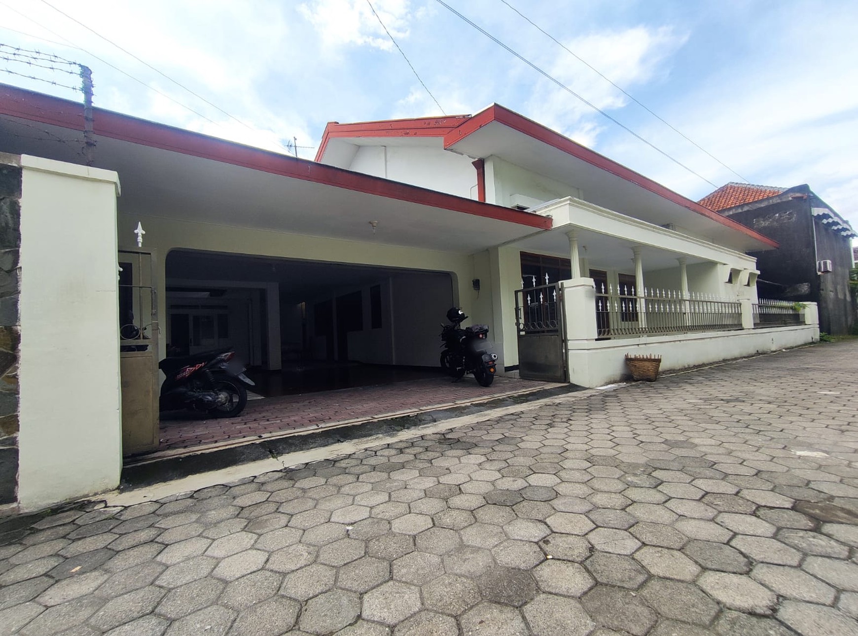 Rumah Furnish 416 Meter Tengah Kota Dekat Gembira Loka Zoo Umbulharjo Yogyakarta