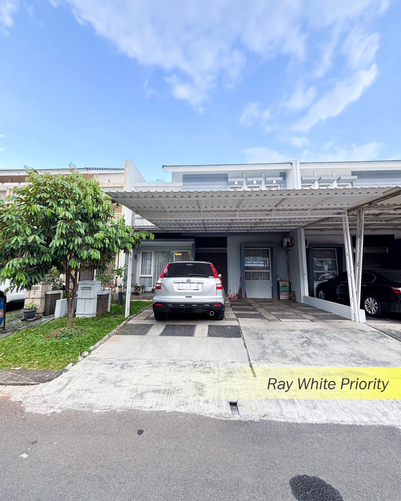 RUMAH MINIMALIS FULL FURNISHED DI KAWASAN ELIT ALAM SUTERA - TANGERANG SELATAN