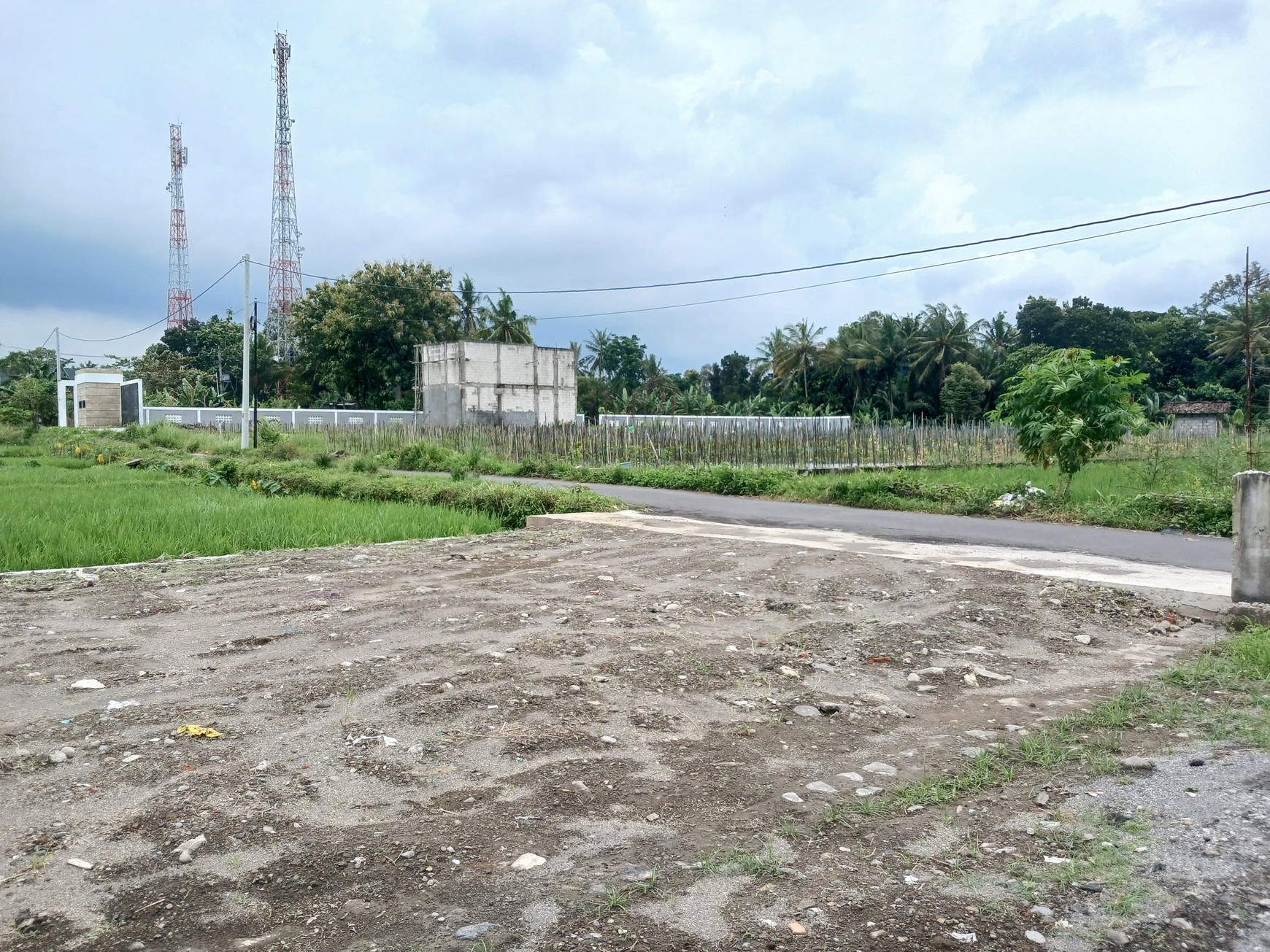 Tanah 722 Meter Persegi Lokasi Dekat Jalan Kaliurang Km 12.5
