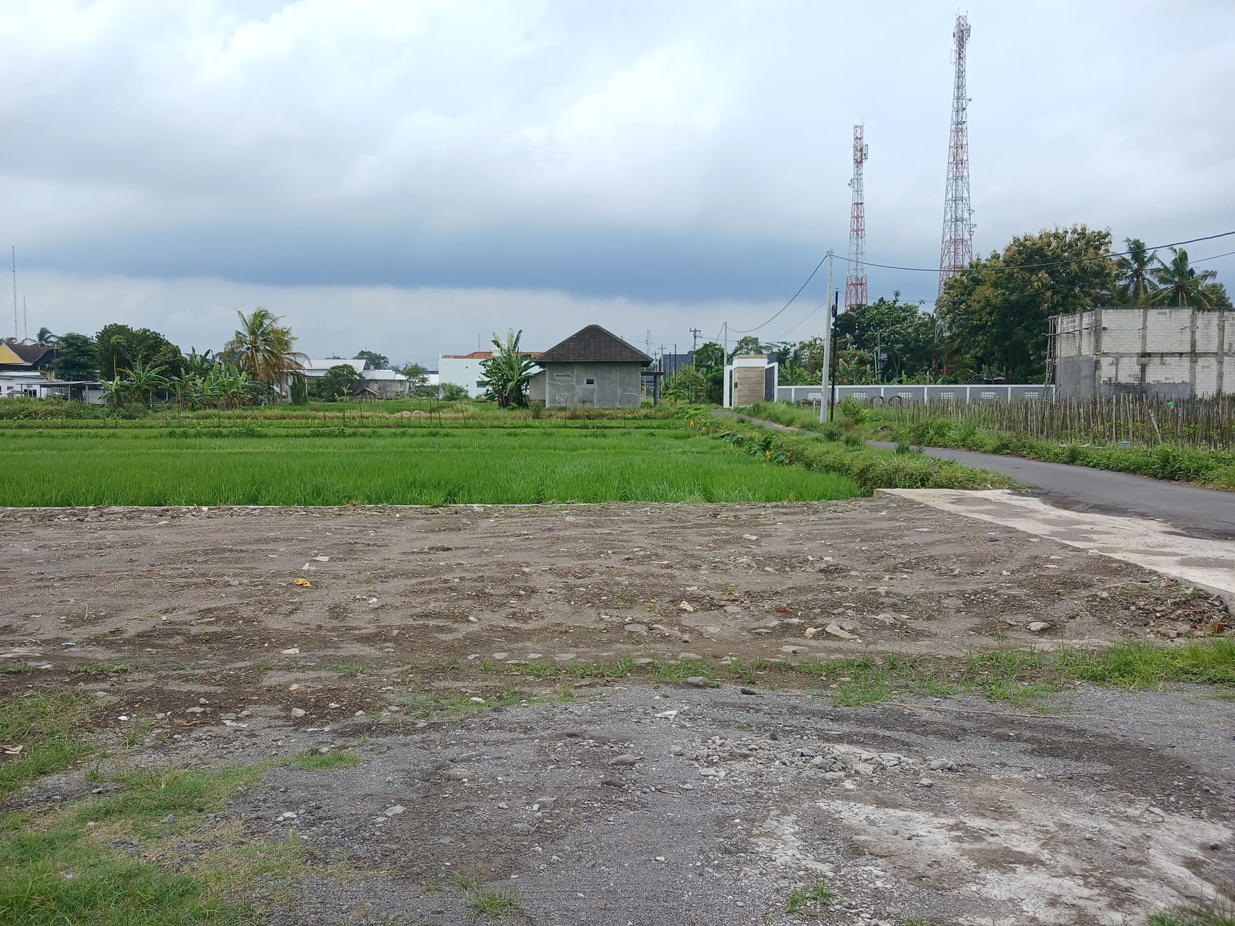 Tanah 722 Meter Persegi Lokasi Dekat Jalan Kaliurang Km 12.5