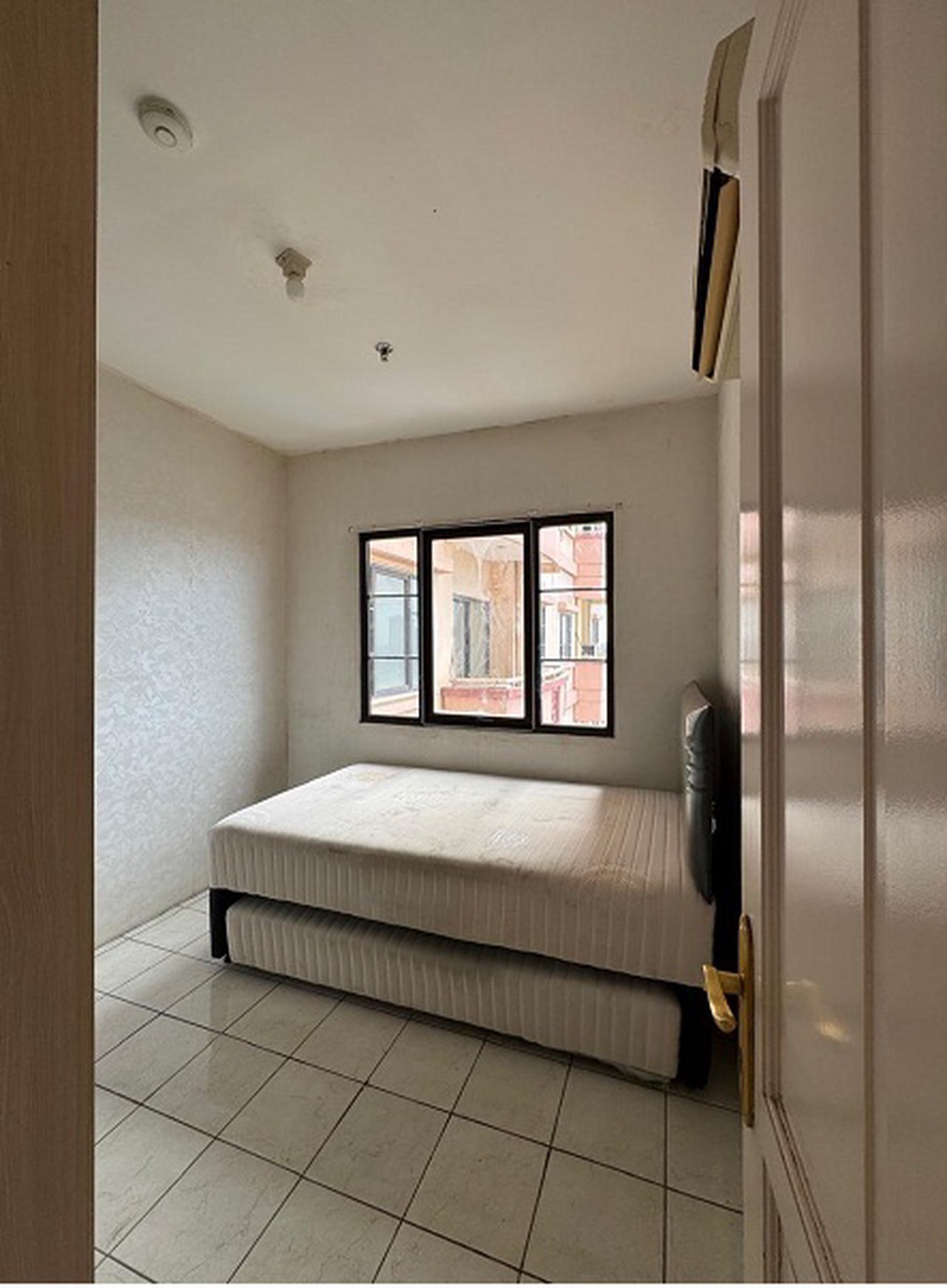 Dijual Apartemen di Puri garden Apartemen JL,. Kembangan Raya  Jakarta Barat