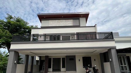 RUMAH BARU MODERN CONTEMPORER DI BSD BARU