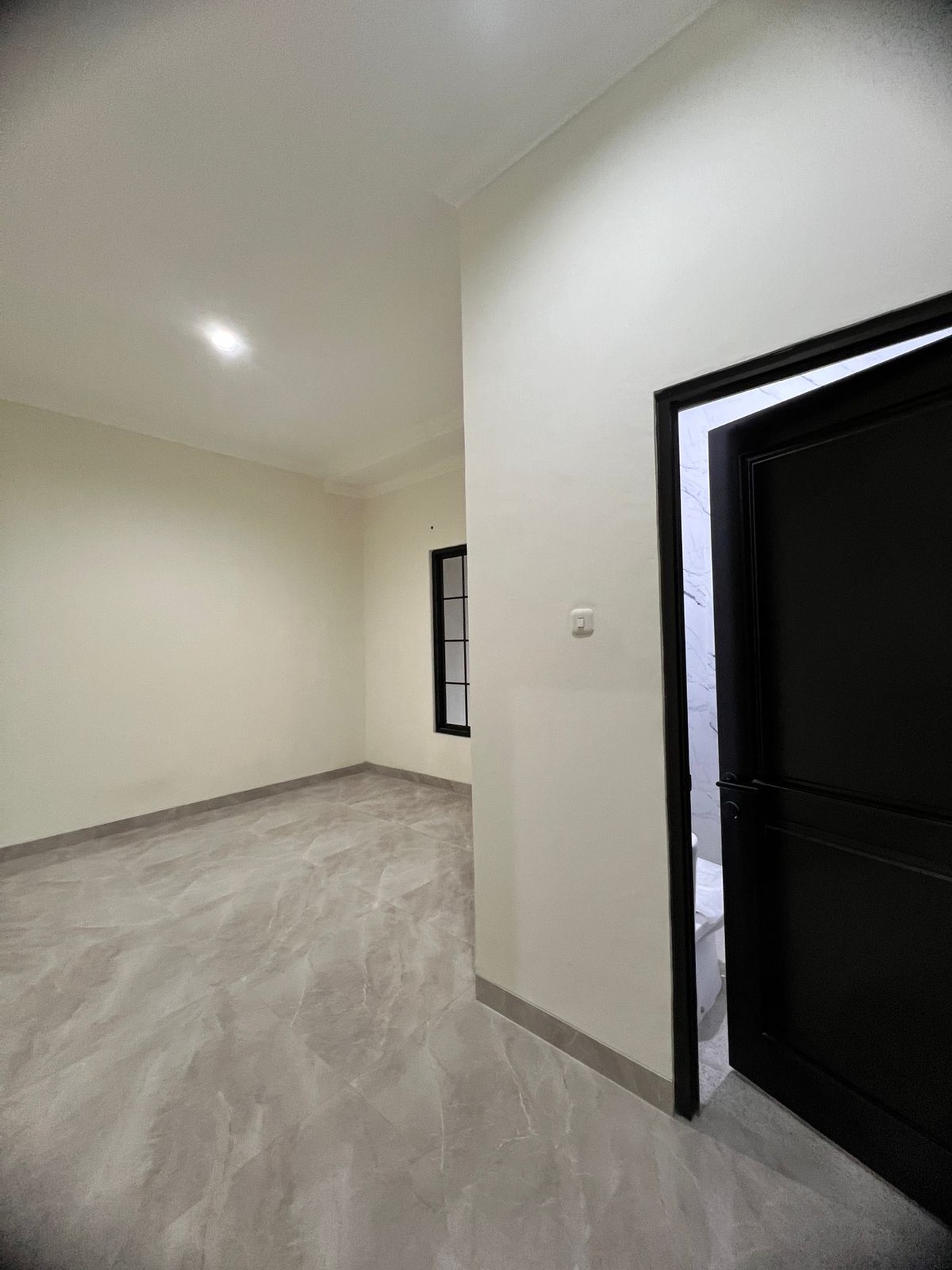 RUMAH BARU MODERN CONTEMPORER DI BSD BARU