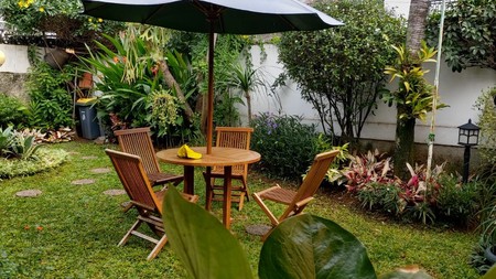 RUMAH DIJUAL JALAN LAKSANA KEBAYORAN BARU JAKARTA SELATAN