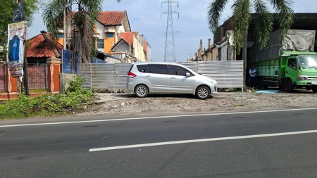Tanah cocok untuk usaha gudang toko minimarket di jl imogiri barat sewon Bantul yogyakarta