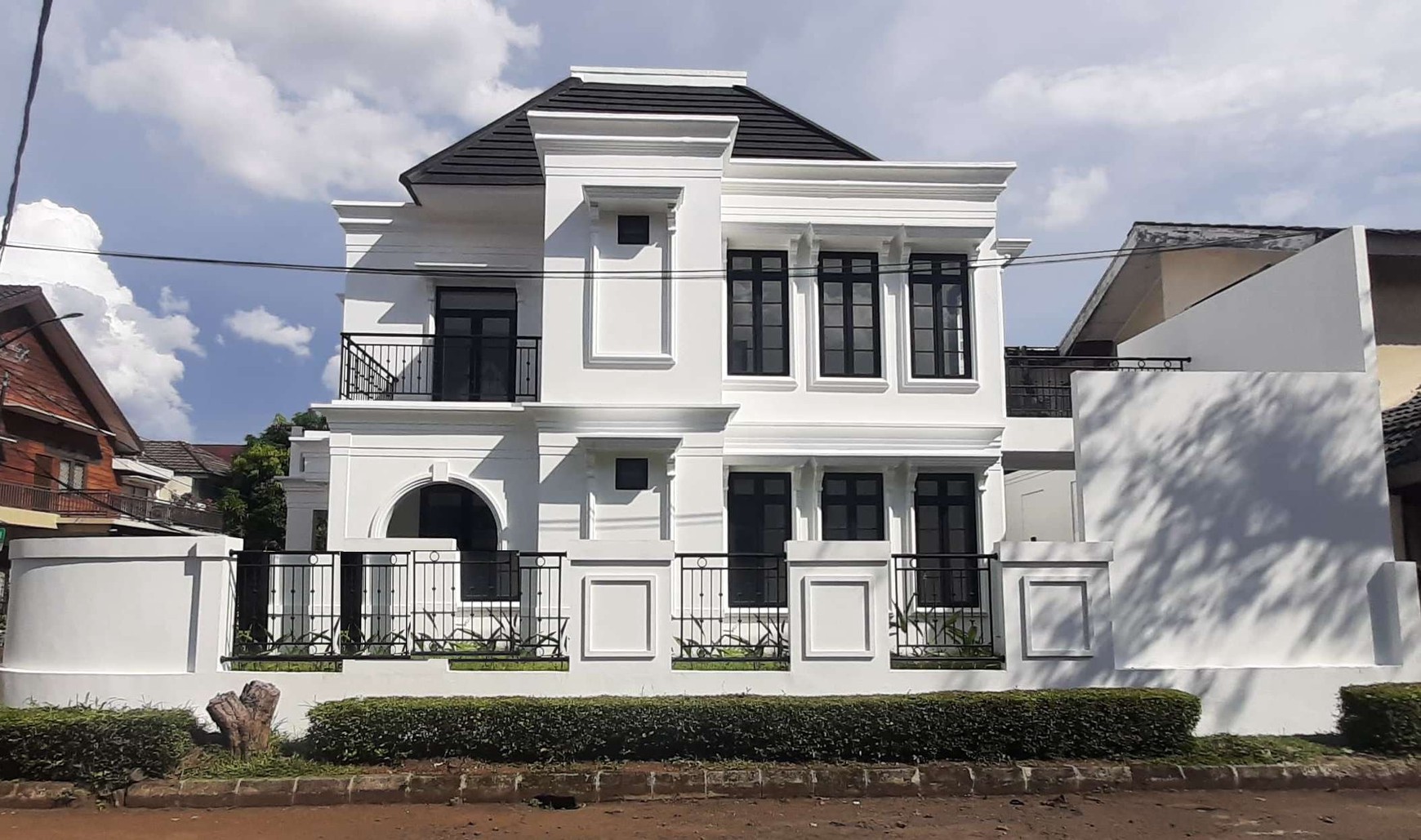 Rumah Baru Minimalis+S.Poll Diarea Bintaro Jaya Sektor 9