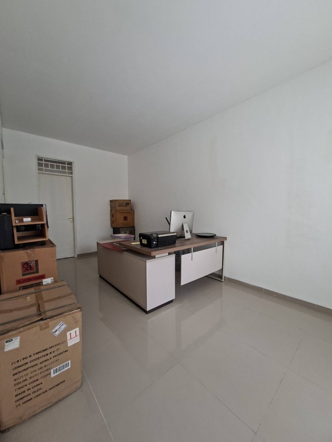 Rumah 2½ Lantai Siap Huni Lokasi Strategis dan Asri @Pondok Aren, Tangerang Selatan