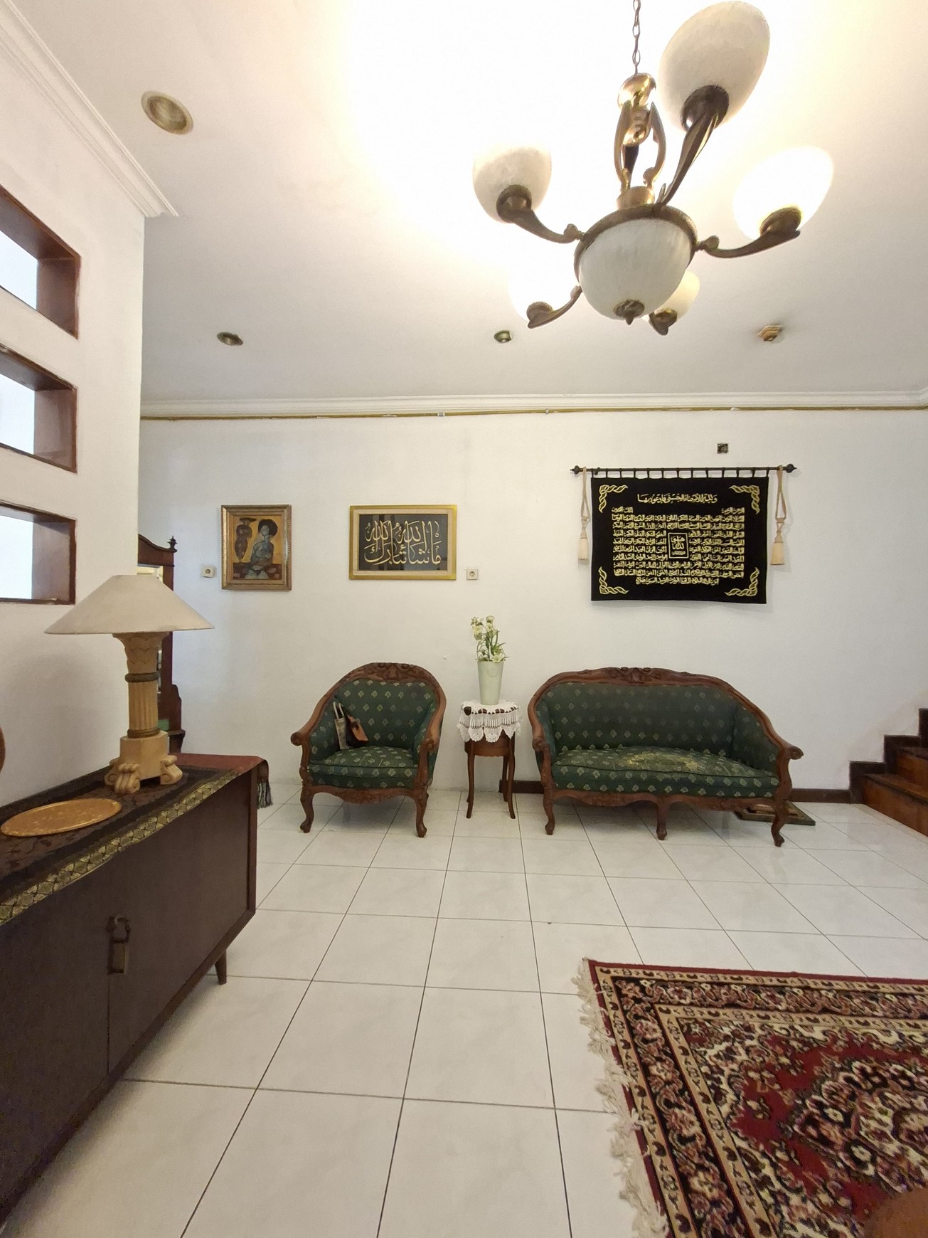 Rumah 2½ Lantai Siap Huni Lokasi Strategis dan Asri @Pondok Aren, Tangerang Selatan
