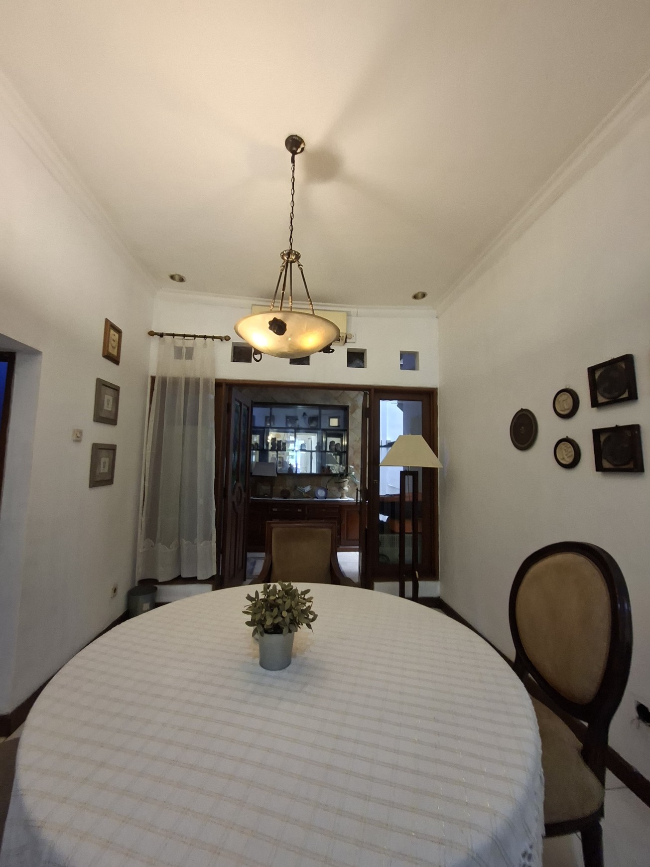 Rumah 2½ Lantai Siap Huni Lokasi Strategis dan Asri @Pondok Aren, Tangerang Selatan