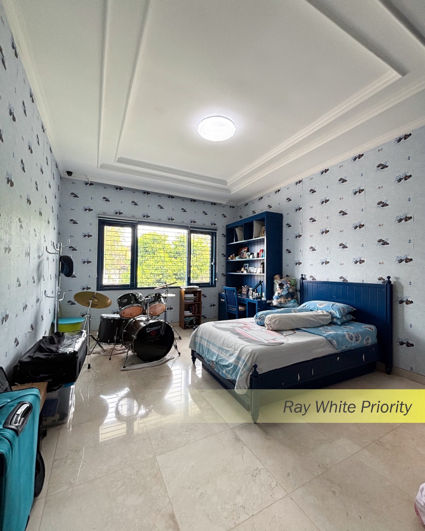 RUMAH MEWAH EXCLUSIVE DALAM KOMPLEK LEBAK BULUS, JAKARTA SELATAN