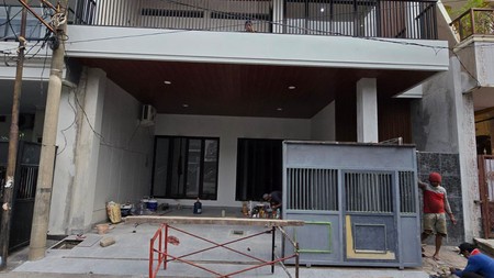 Dijual Rumah New Gress 2 lantai Babatan Pantai Surabaya