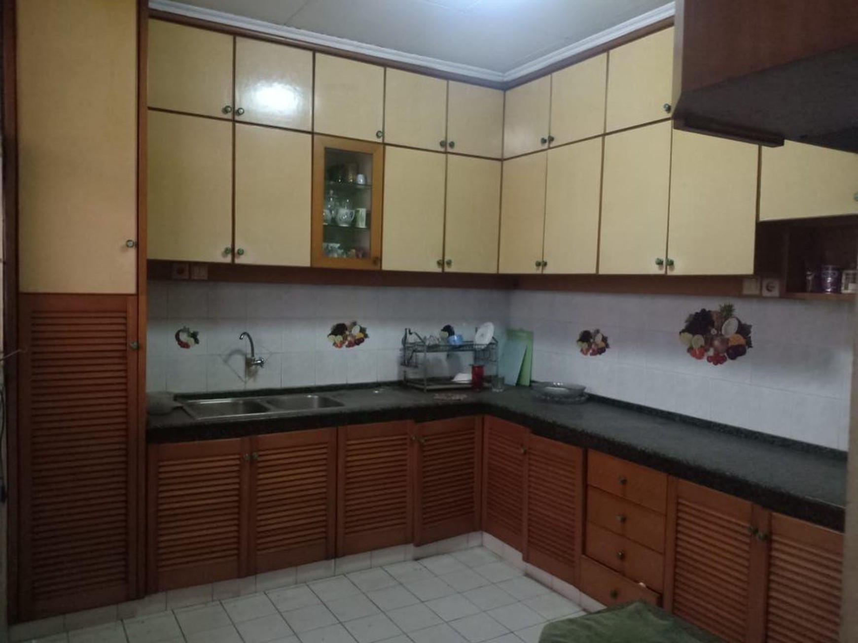 Rumah Mewah di Lokasi Strategis - Karang Asem Raya, Mega Kuningan