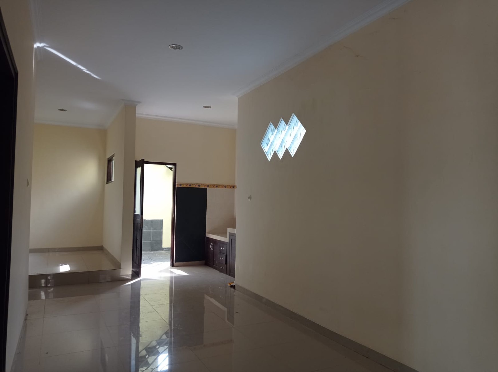 Disewakan Rumah 2 Lantai dalam Perum Fasco Mansion Ngaglik Sleman 