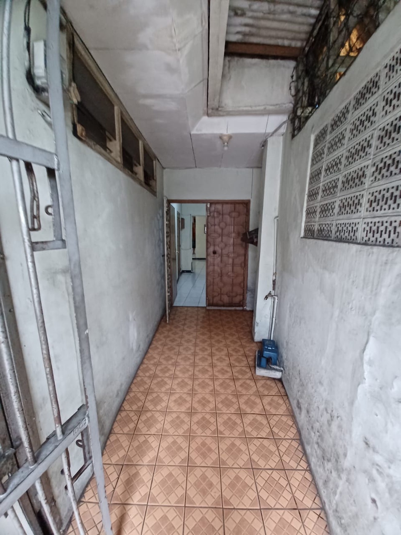 Dijual rumah tua di Jl. Perintis Kemerdekaan Bogor Tengah