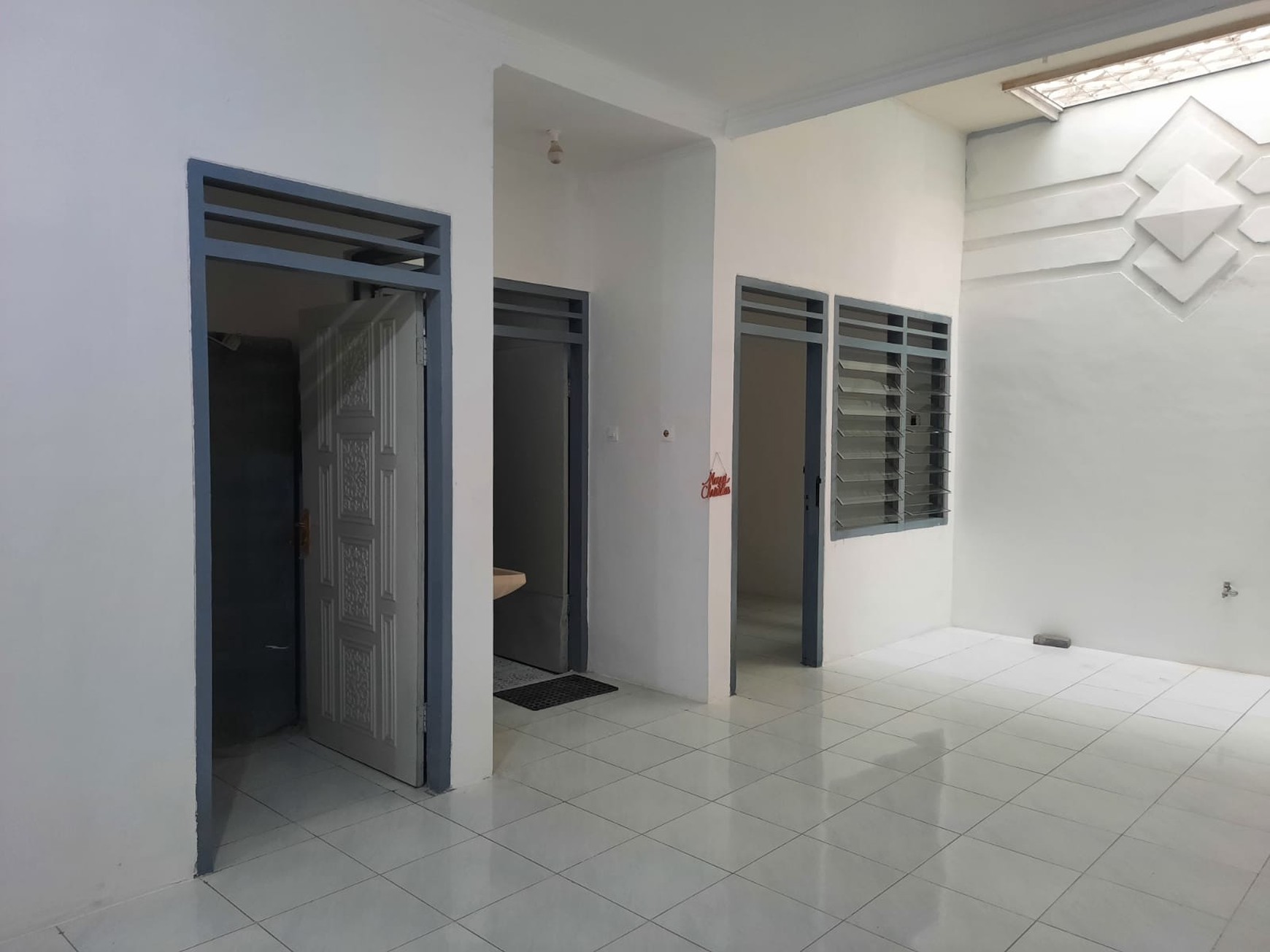 Dijual Cepat Rumah Murah Lokasi Di Sutorejo Surabaya