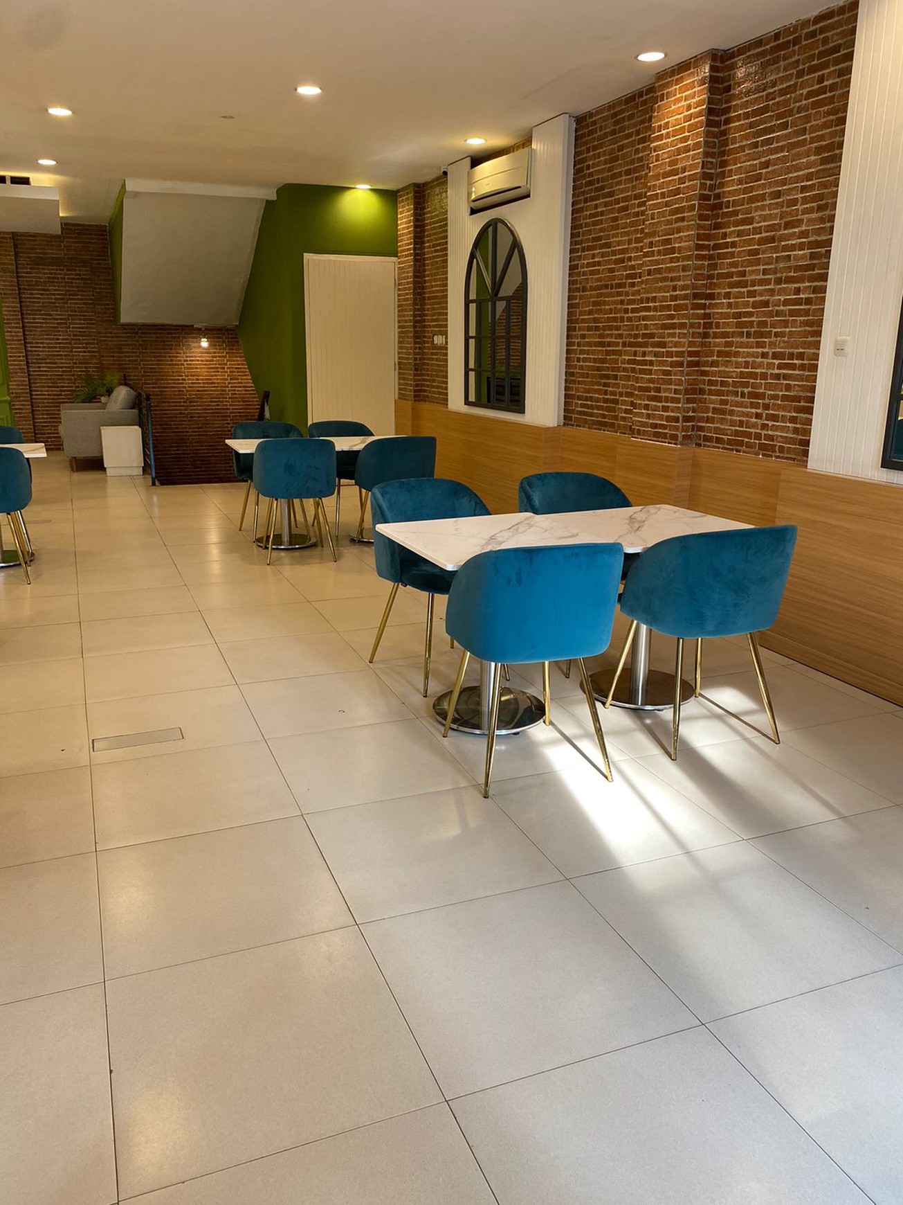 Di Jual Mini Building di Jl. Rd. Inten Kec. Duren Sawit Jakarta Timur