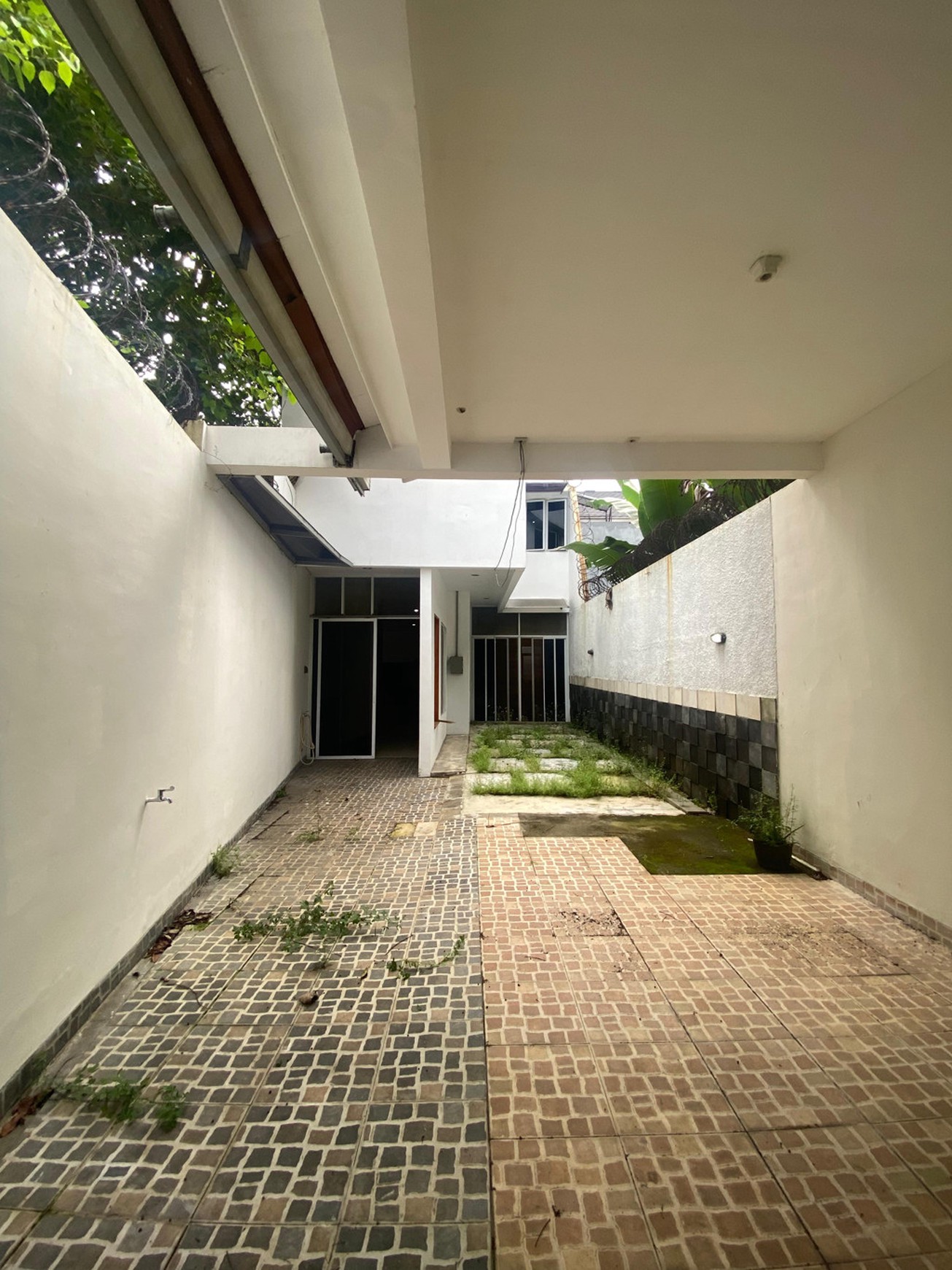Dijual Rumah 2 Lantai di Cipete Jaksel- Bebas Banjir, Lokasi Strategis