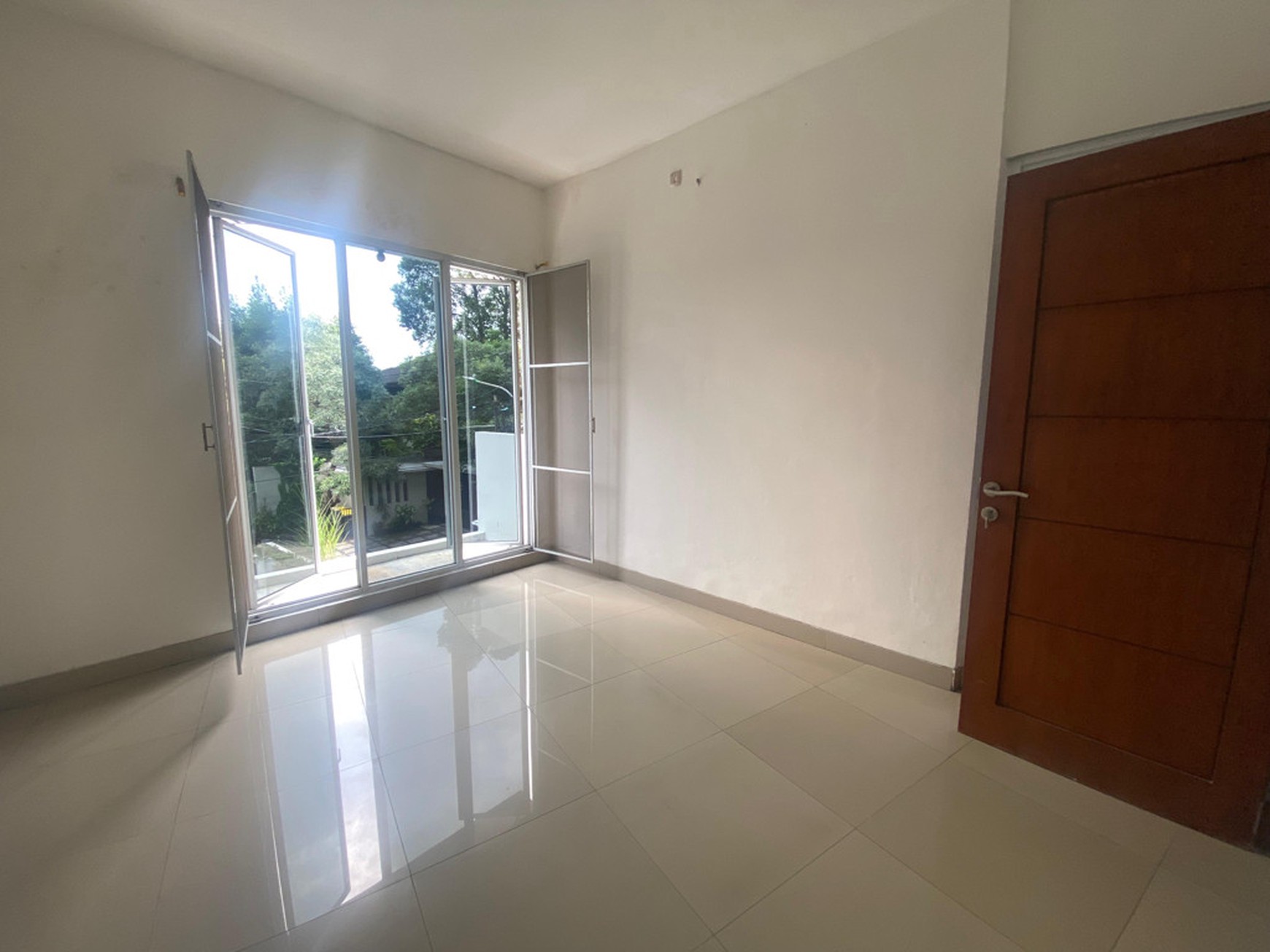 Dijual Rumah 2 Lantai di Cipete Jaksel- Bebas Banjir, Lokasi Strategis