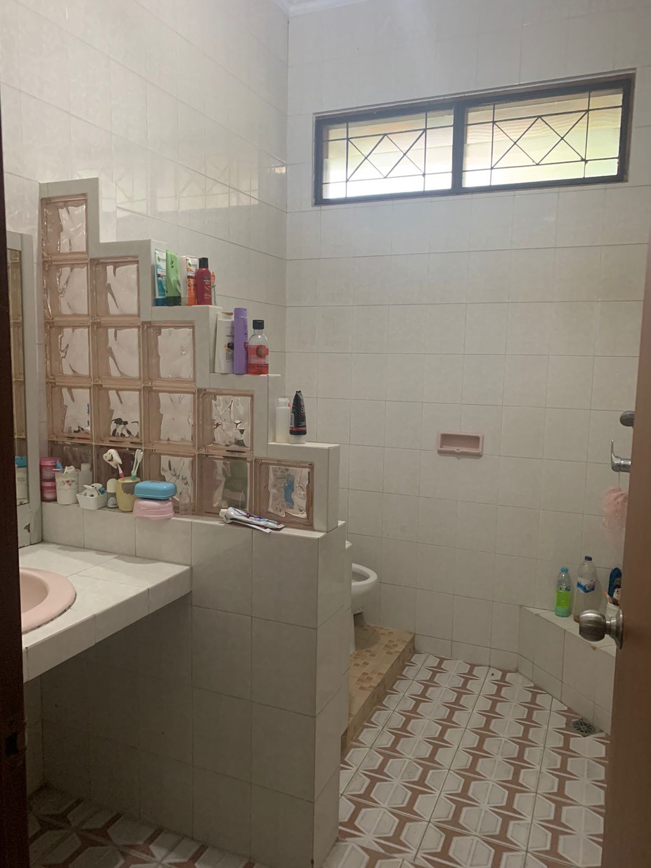Dijual Cepat Rumah Murah Lokasi Di Darmo Baru Barat Surabaya