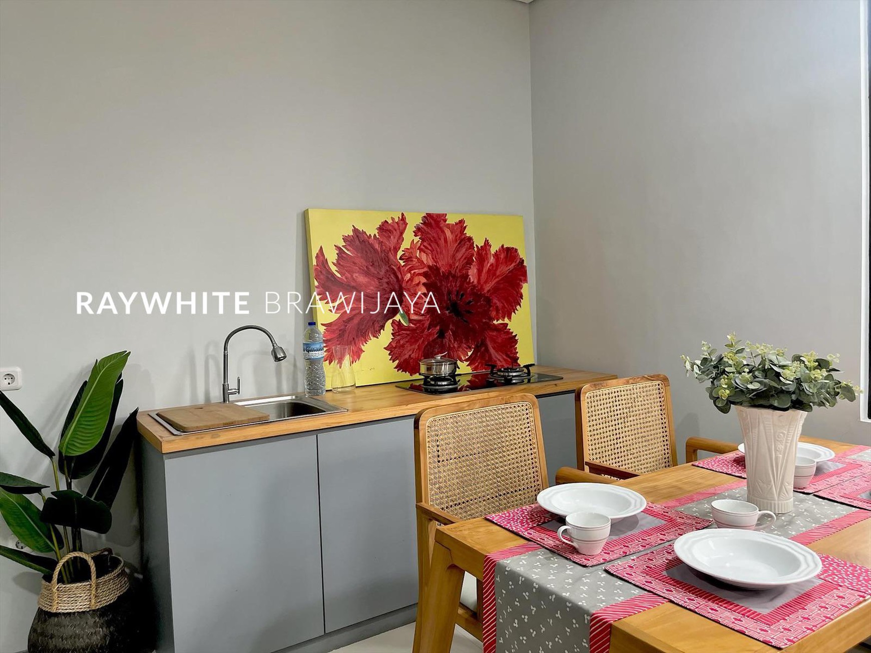 Townhouse Modern Minimalis Area Ciganjur Jagakrsa