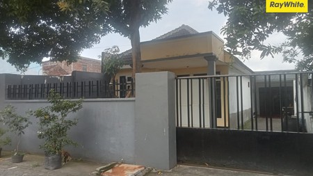 Disewakan Rumah di Jalan Bogen Ploso Surabaya