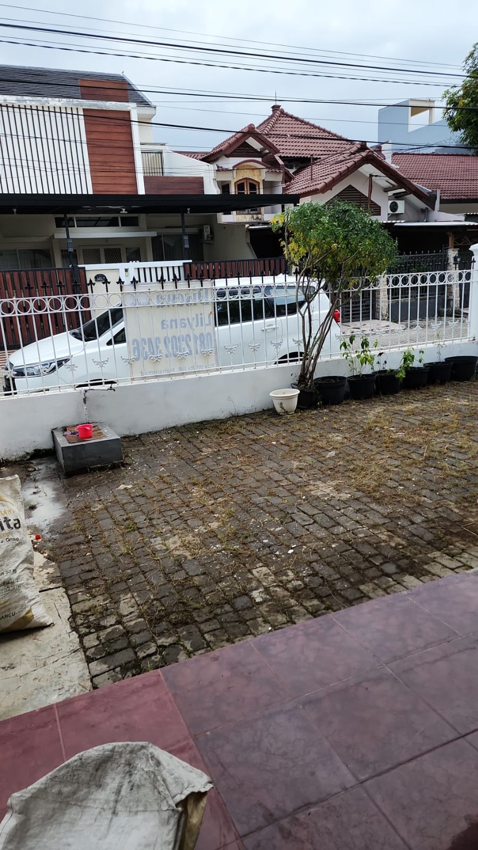 Rumah sewa 1 lantai di dekat raya wiyung, dekat toll