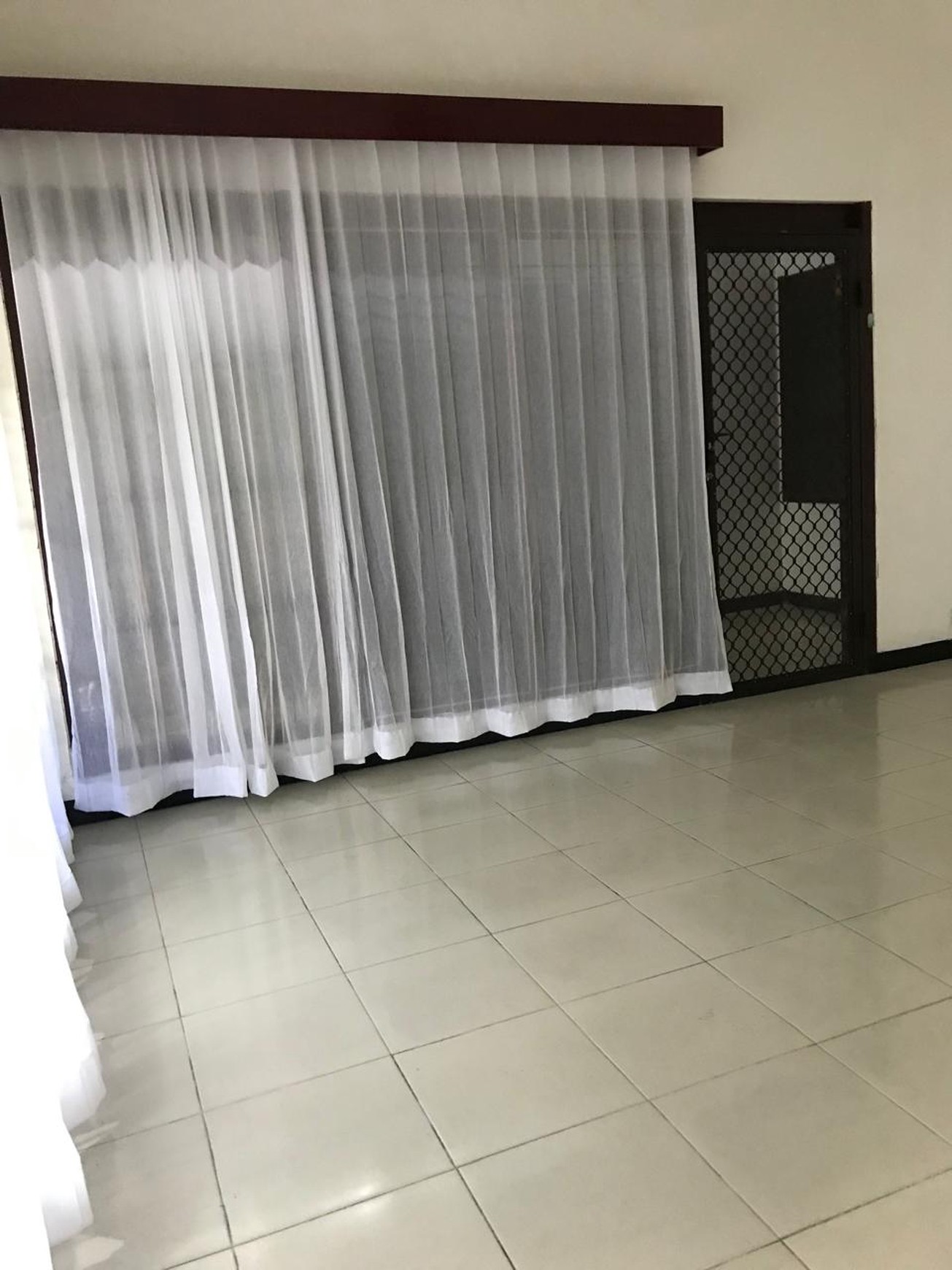 rumah darmo permai, 1.5 lt siap huni dekat Pakuwon mal